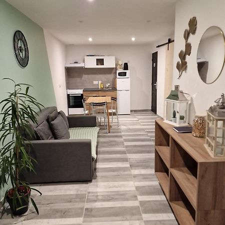Comme A La Maison Gannat Exterior foto